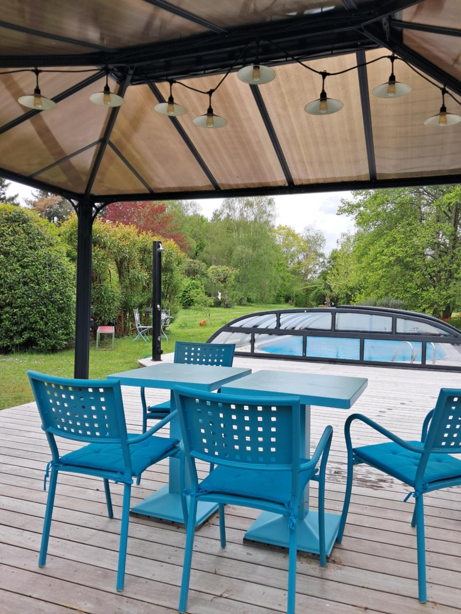 Le Buisson De La Gariole Bed & Breakfast โอบิญี-ซูร์-แนร์ ภายนอก รูปภาพ