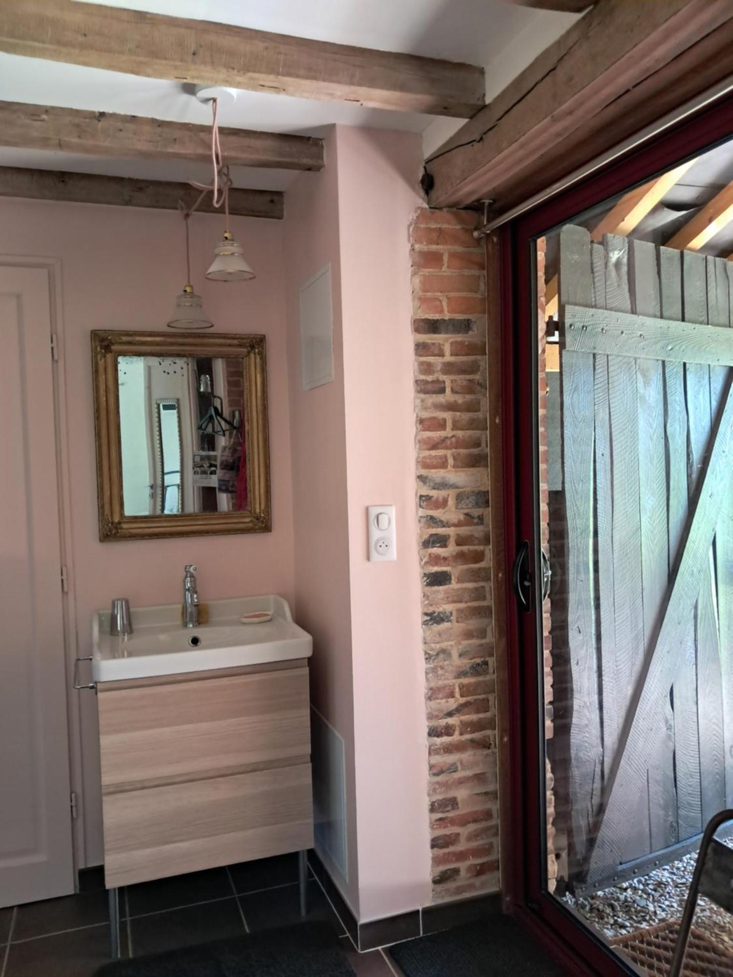 Le Buisson De La Gariole Bed & Breakfast โอบิญี-ซูร์-แนร์ ภายนอก รูปภาพ